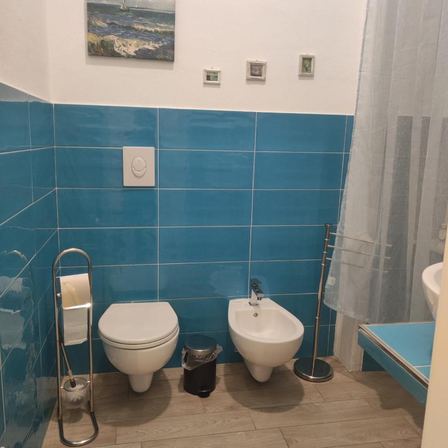 Staicca Rooms Napoli Bagian luar foto